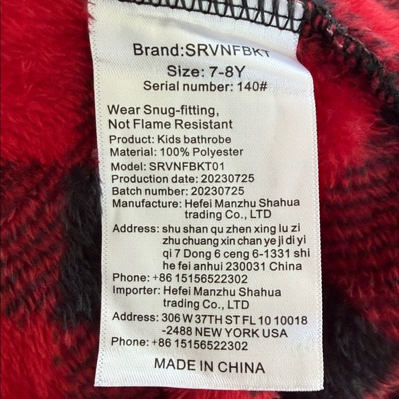 Red & Black Check Super Soft Fleece Hooded Kids Bathrobe w/ Tie Waist - Picture 5 of 5